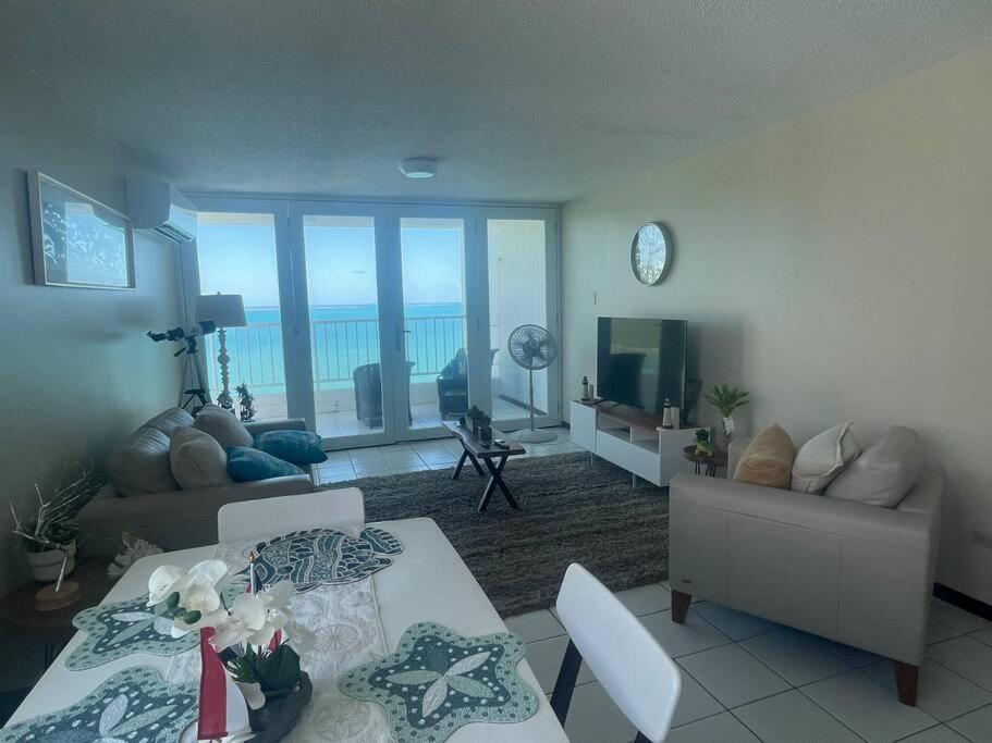 Ocean View 2 Bed 1 Bath 2 Parkings & Pool @ Dos Marinas Fajardo Apartment Exterior photo
